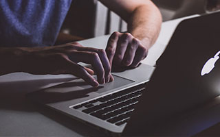 工作可以聚集 娱乐为何不可？内少搞8天大趴有理？